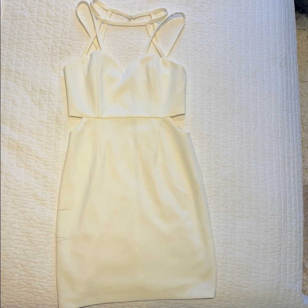White bodycon dress